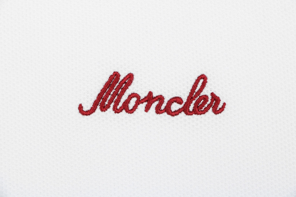 Moncler Signature Script Logo Contrast Collar Short Sleeve Polo Shirt — White / Black