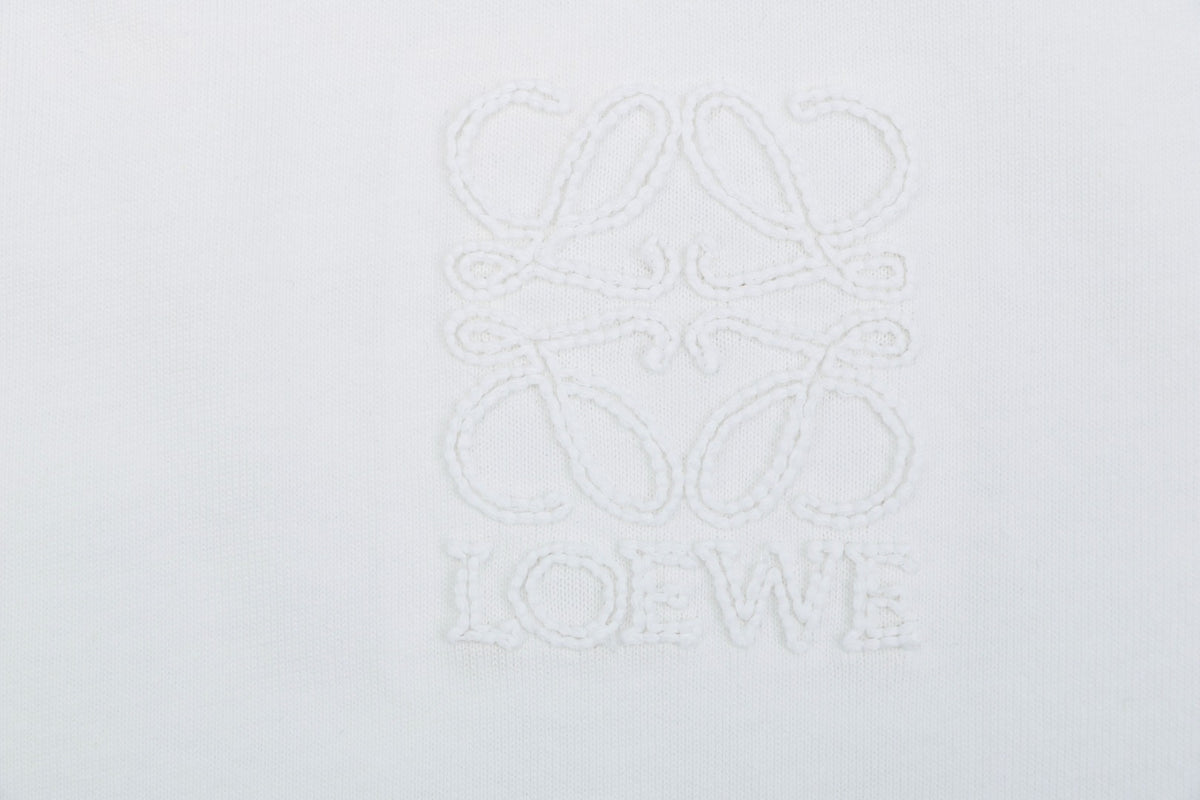 Loewe Thick-Thread Anagram Flower Embroidered Short Sleeve T-Shirt — White