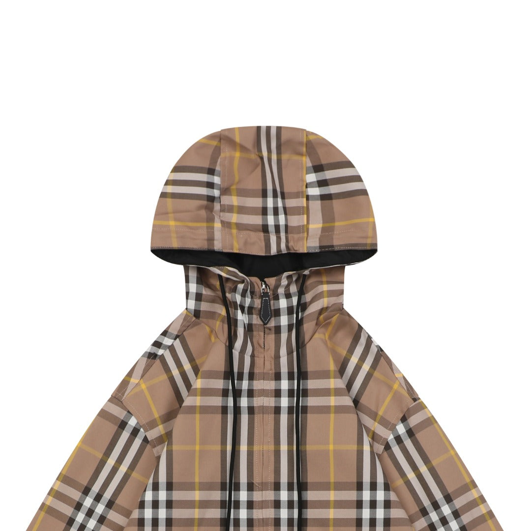 Burberry Reversible Vintage Check Hooded Jacket – Camel / Black