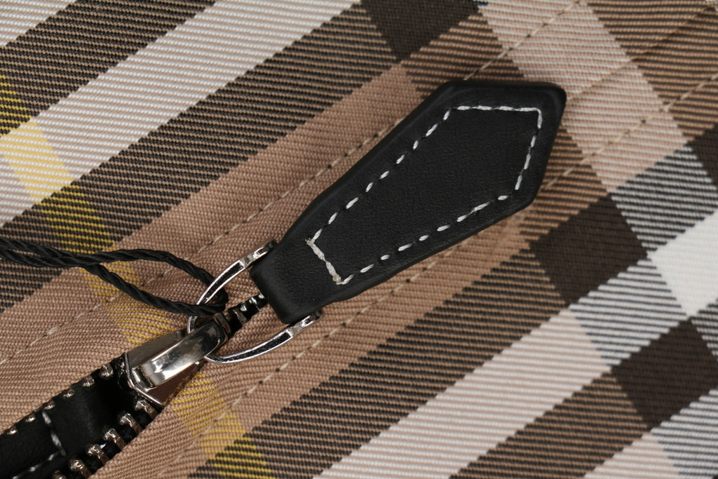 Burberry Reversible Vintage Check Hooded Jacket – Camel / Black