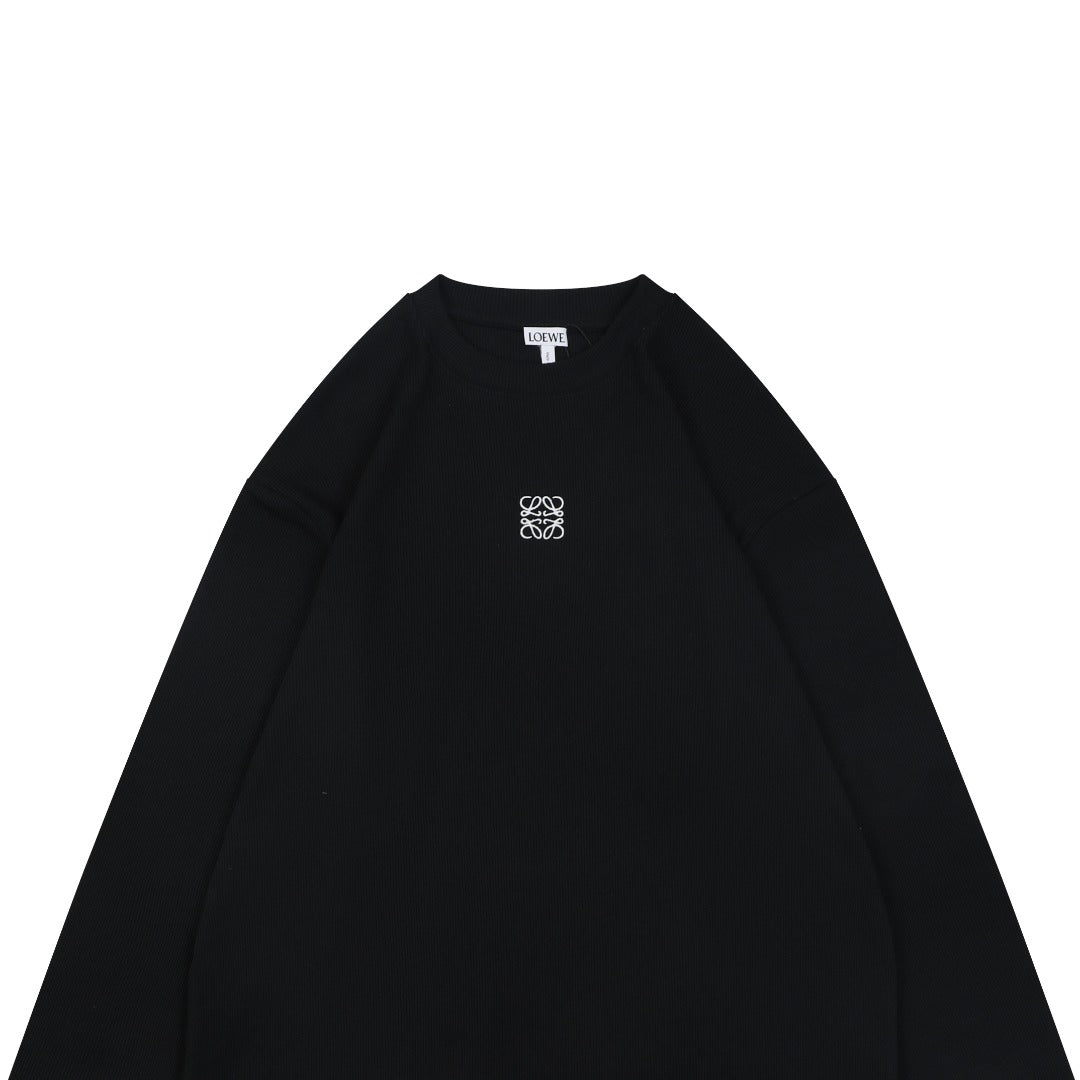 Loewe Small Anagram Embroidered Long Sleeve T-Shirt – Black